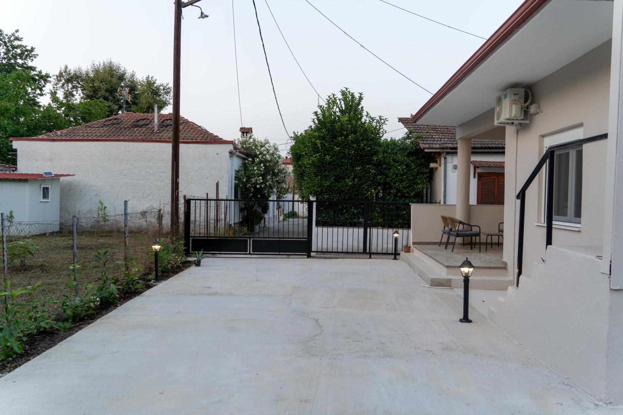 Terrazzo House Villa Platamonas Exterior photo